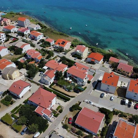 Apartments Anastazija Pag Town Esterno foto